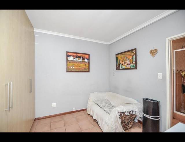 1 BEDROOM PROPERTY TO RENT IN DE TIJGER